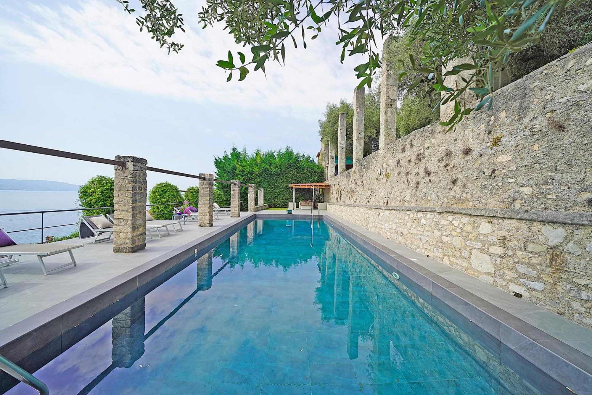 Villa Rachele: Stunning Luxury Villa In Centre Gargnano With Private Pool And Breathtaking Views Eksteriør bilde