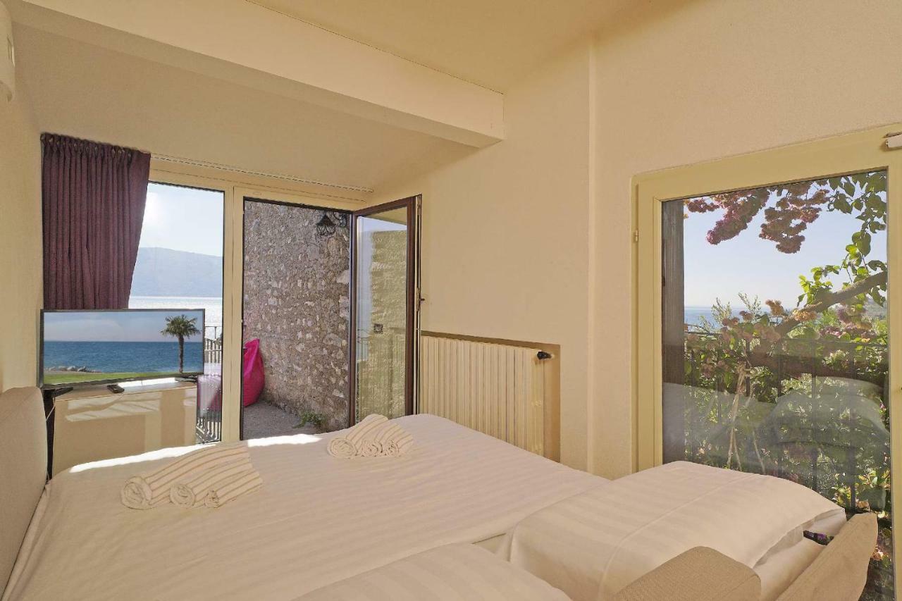 Villa Rachele: Stunning Luxury Villa In Centre Gargnano With Private Pool And Breathtaking Views Eksteriør bilde